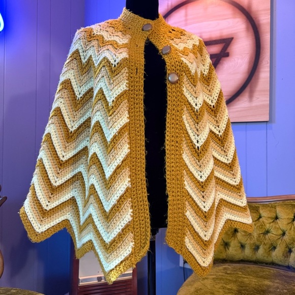 Vintage 70s Handmade Crochet Chevron Blanket Poncho - Picture 2 of 4